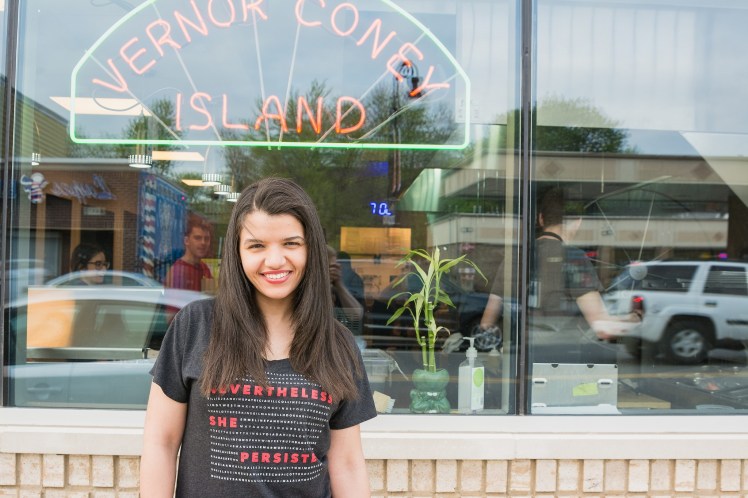 32463082_1185933454876168_2746308896309116928_n